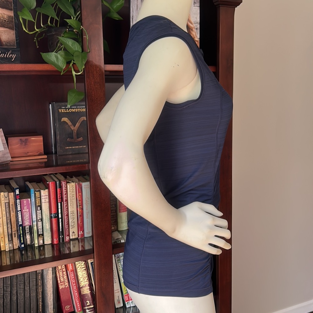 Athleta tank top - Picture 4 of 9
